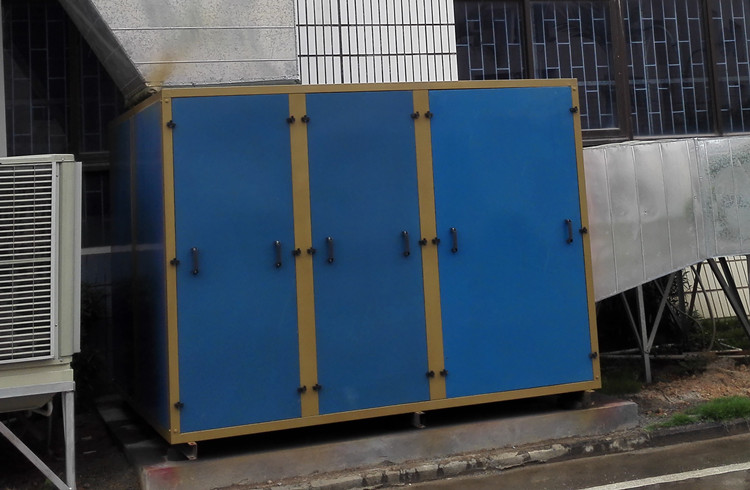 UV光催化設(shè)備之光催化氧化廢氣處理設(shè)備廢氣處理廠家